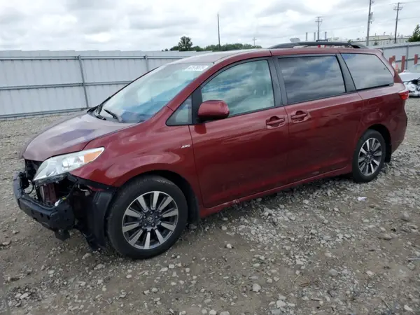5TDJZ3DC8KS215223 2019 TOYOTA SIENNA - Image 1