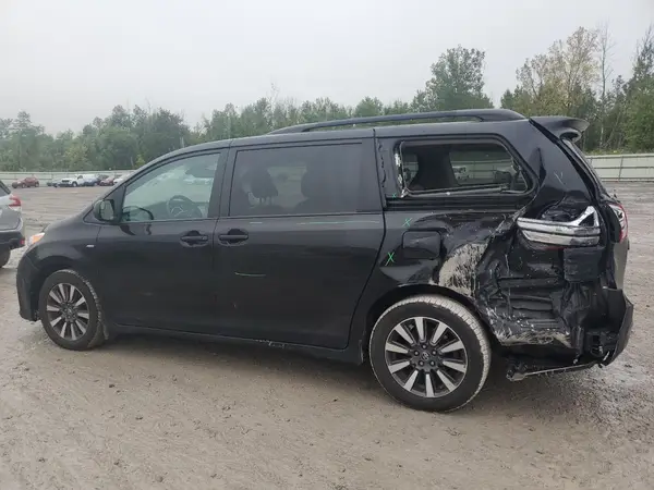 5TDJZ3DC8KS224827 2019 TOYOTA SIENNA - Image 2