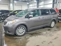 5TDJZ3DC9HS155199 2017 TOYOTA SIENNA