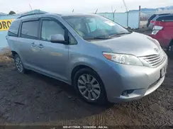 5TDJZ3DC9HS168079 2017 TOYOTA SIENNA