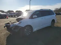 5TDJZ3DC9KS220186 2019 TOYOTA SIENNA