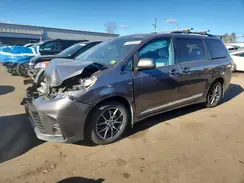 5TDJZ3DC9KS225338 2019 TOYOTA SIENNA