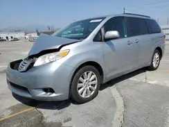 5TDJZ3DCXHS149461 2017 TOYOTA SIENNA