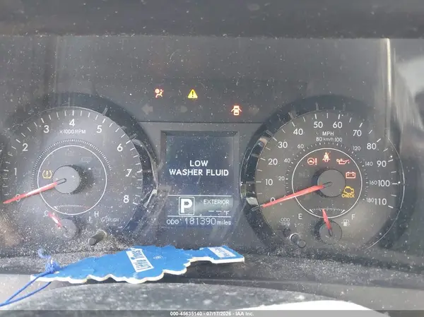 5TDJZ3DCXHS150027 2017 TOYOTA SIENNA - Image 6