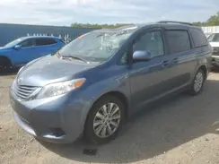 5TDJZ3DCXHS165871 2017 TOYOTA SIENNA