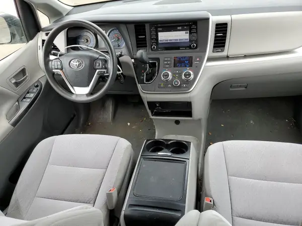 5TDJZ3DCXLS249696 2020 TOYOTA SIENNA - Image 8