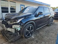 5TDJZRAH0NS112403 2022 TOYOTA HIGHLANDER