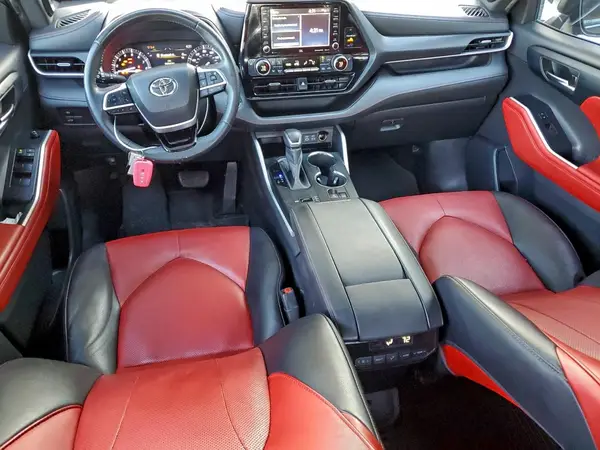 5TDJZRAH0NS112403 2022 TOYOTA HIGHLANDER - Image 8