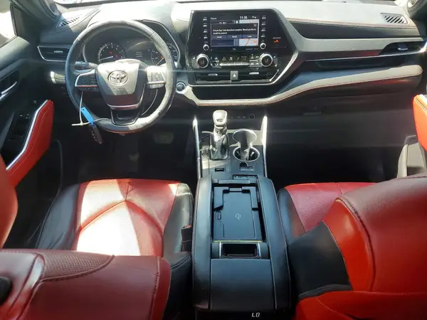 5TDJZRAH2MS066782 2021 TOYOTA HIGHLANDER - Image 8