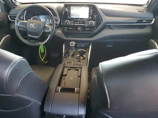 5TDJZRAH2NS095247 2022 TOYOTA HIGHLANDER - Image 8
