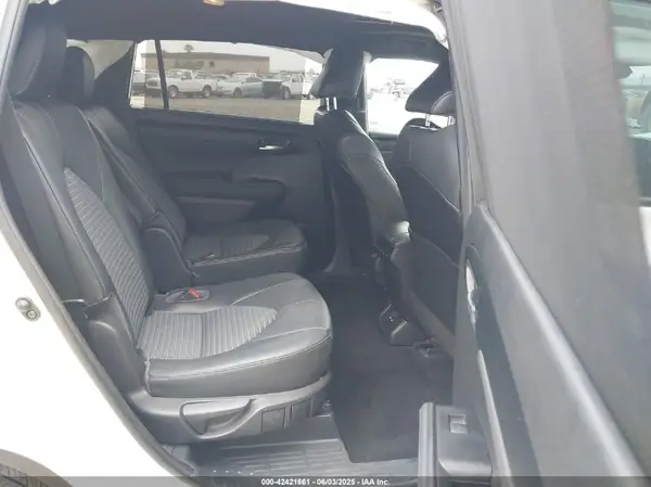 5TDJZRAH4MS058943 2021 TOYOTA HIGHLANDER - Image 8