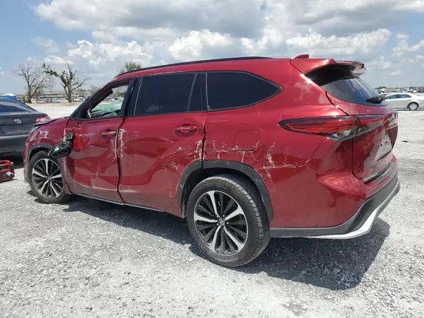5TDJZRAH5NS112140 2022 TOYOTA HIGHLANDER - Image 2