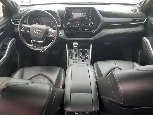 5TDJZRAH7NS097169 2022 TOYOTA HIGHLANDER - Image 8