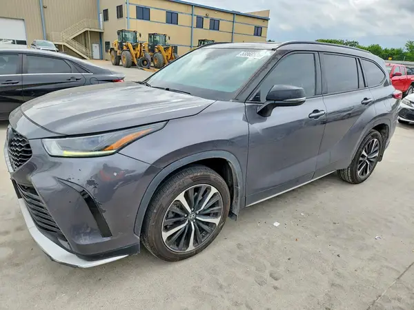 5TDJZRAH7NS108123 2022 TOYOTA HIGHLANDER - Image 1