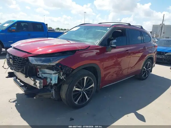5TDJZRAH8MS087992 2021 TOYOTA HIGHLANDER - Image 2