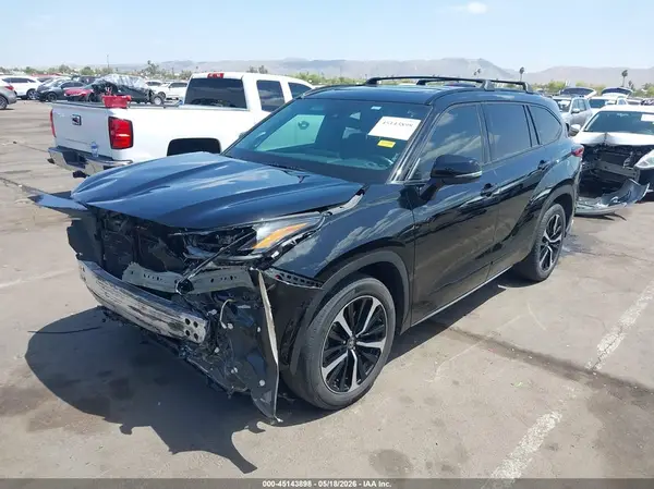 5TDJZRAHXMS031407 2021 TOYOTA HIGHLANDER - Image 2