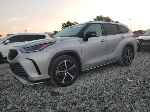5TDJZRAHXNS139009 2022 TOYOTA HIGHLANDER - Image 1