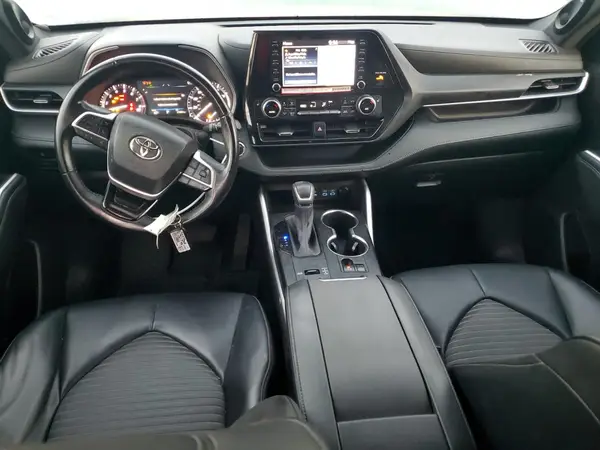 5TDJZRAHXNS139009 2022 TOYOTA HIGHLANDER - Image 8