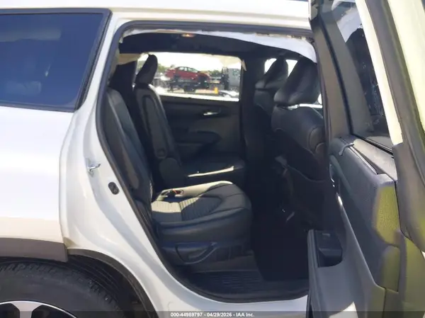 5TDJZRBH0MS121101 2021 TOYOTA HIGHLANDER - Image 8