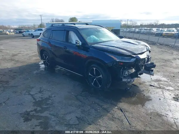 5TDJZRBH0MS121857 2021 TOYOTA HIGHLANDER - Image 1