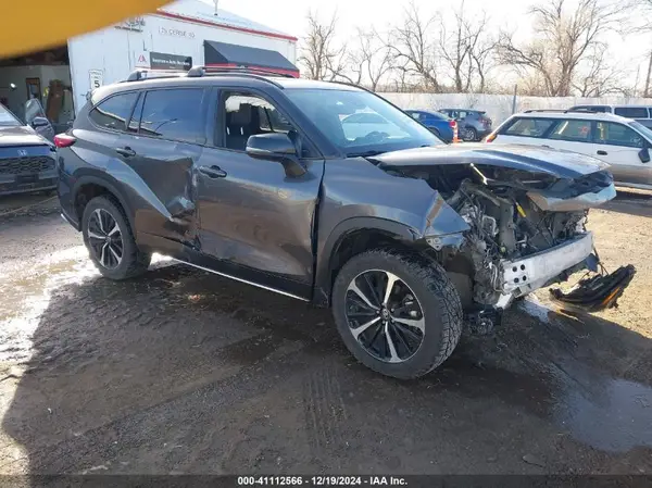 5TDJZRBH1MS090893 2021 TOYOTA HIGHLANDER - Image 1
