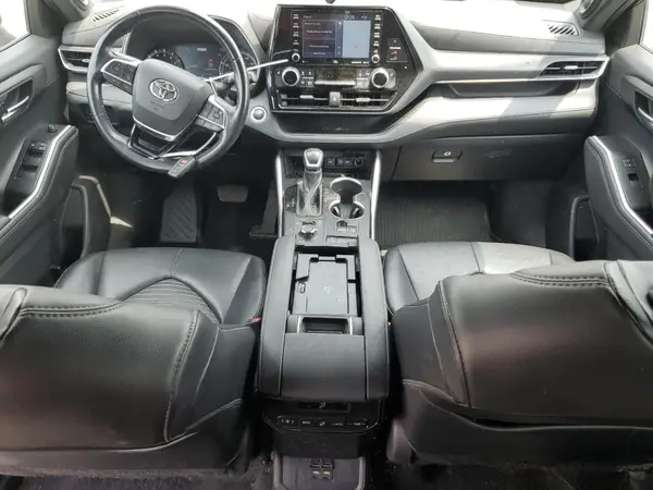 5TDJZRBH1MS101763 2021 TOYOTA HIGHLANDER - Image 8