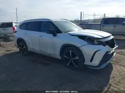 5TDJZRBH1NS223427 2022 TOYOTA HIGHLANDER