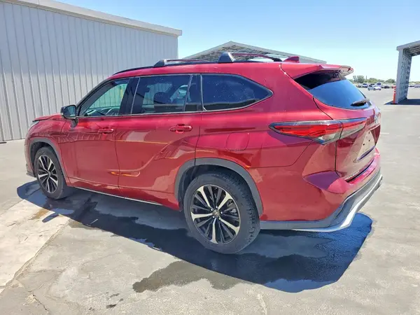 5TDJZRBH1NS248375 2022 TOYOTA HIGHLANDER - Image 2
