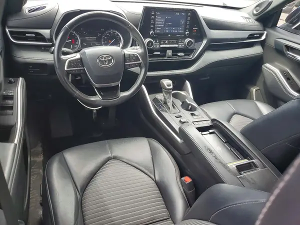 5TDJZRBH2NS204644 2022 TOYOTA HIGHLANDER - Image 8