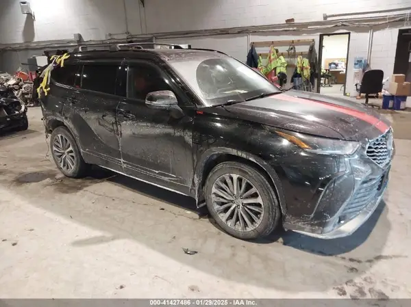 5TDJZRBH2NS217359 2022 TOYOTA HIGHLANDER - Image 1