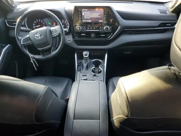 5TDJZRBH3MS059483 2021 TOYOTA HIGHLANDER - Image 8