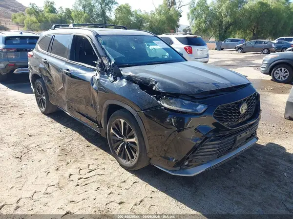 5TDJZRBH3MS102347 2021 TOYOTA HIGHLANDER - Image 1