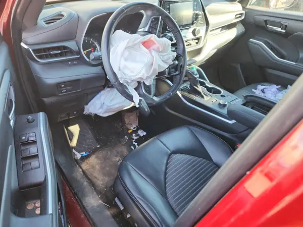 5TDJZRBH3MS107709 2021 TOYOTA HIGHLANDER - Image 8