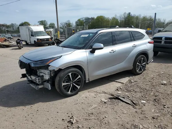 5TDJZRBH4MS137835 2021 TOYOTA HIGHLANDER - Image 1