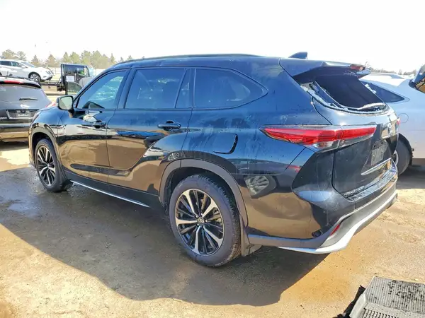 5TDJZRBH4MS144638 2021 TOYOTA HIGHLANDER - Image 2