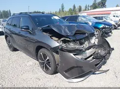 5TDJZRBH4NS173381 2022 TOYOTA HIGHLANDER