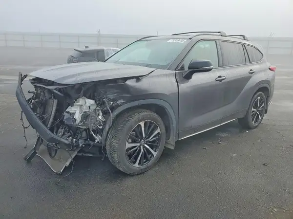 5TDJZRBH4NS203138 2022 TOYOTA HIGHLANDER - Image 1