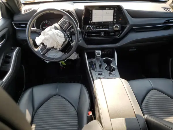 5TDJZRBH5MS094011 2021 TOYOTA HIGHLANDER - Image 8