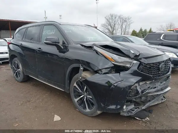 5TDJZRBH5MS157432 2021 TOYOTA HIGHLANDER - Image 1