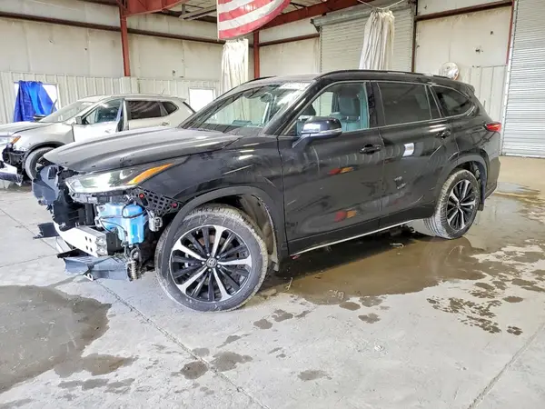 5TDJZRBH5NS187158 2022 TOYOTA HIGHLANDER - Image 1