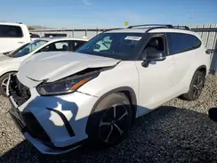 5TDJZRBH5NS194952 2022 TOYOTA HIGHLANDER