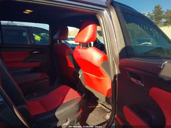 5TDJZRBH6MS104237 2021 TOYOTA HIGHLANDER - Image 8