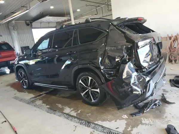 5TDJZRBH6MS122592 2021 TOYOTA HIGHLANDER - Image 2