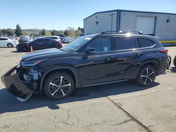 5TDJZRBH6MS147153 2021 TOYOTA HIGHLANDER - Image 1