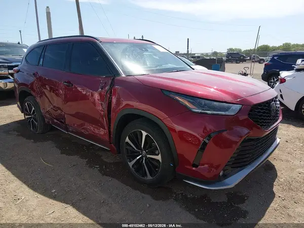 5TDJZRBH6NS185371 2022 TOYOTA HIGHLANDER - Image 1
