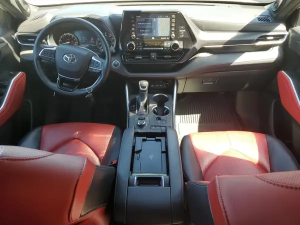 5TDJZRBH7MS092910 2021 TOYOTA HIGHLANDER - Image 8