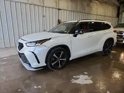 5TDJZRBH7MS109852 2021 TOYOTA HIGHLANDER