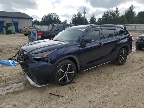 5TDJZRBH7NS180891 2022 TOYOTA HIGHLANDER - Image 1
