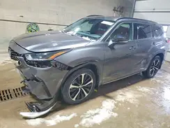 5TDJZRBH8MS130032 2021 TOYOTA HIGHLANDER