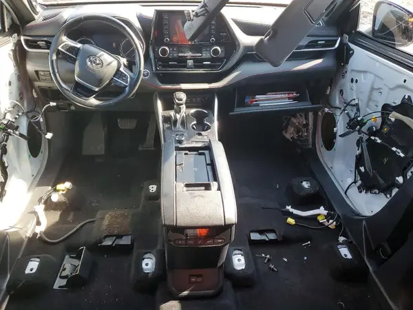 5TDJZRBH8NS166580 2022 TOYOTA HIGHLANDER - Image 8